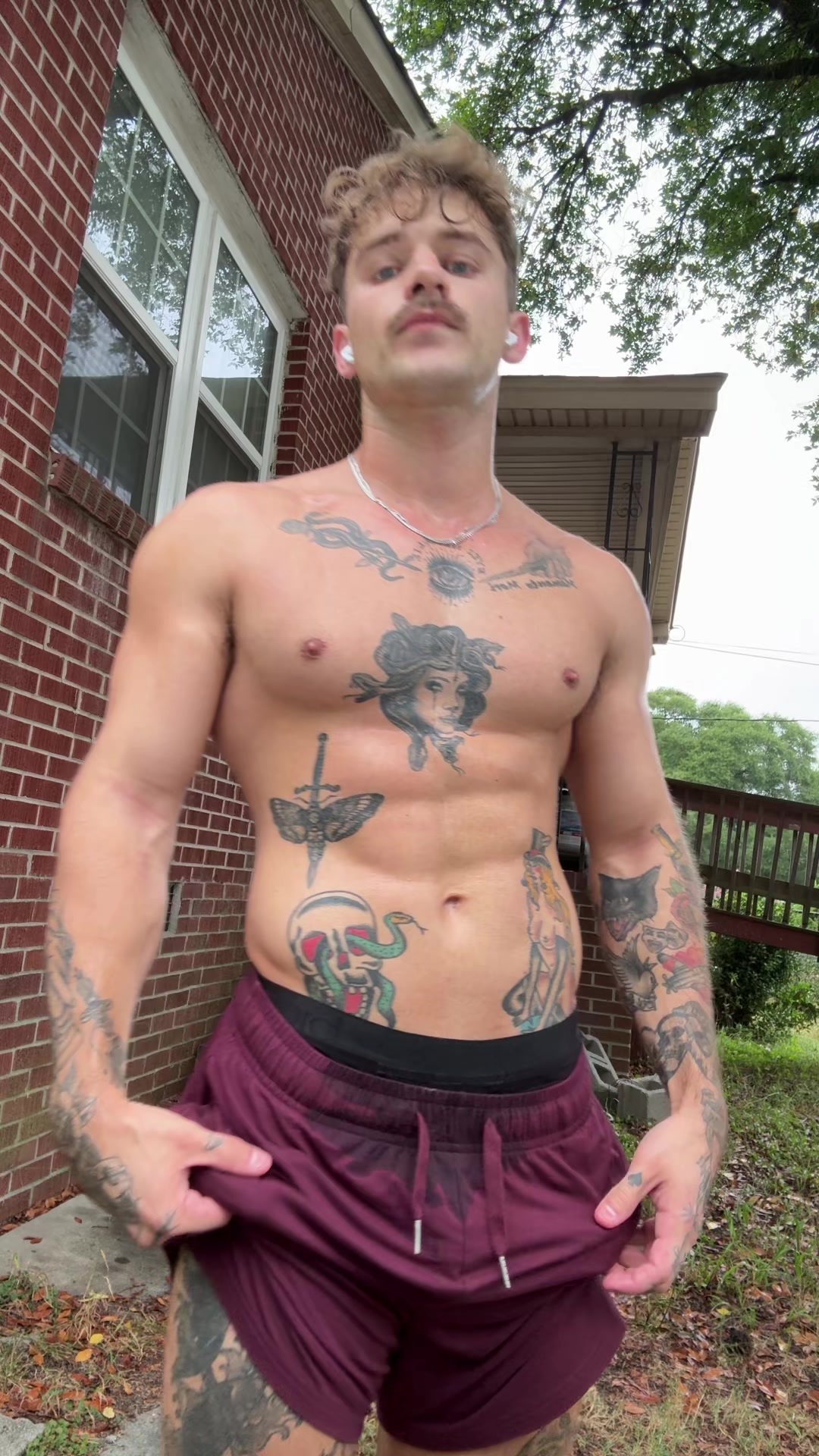 @jonirl_