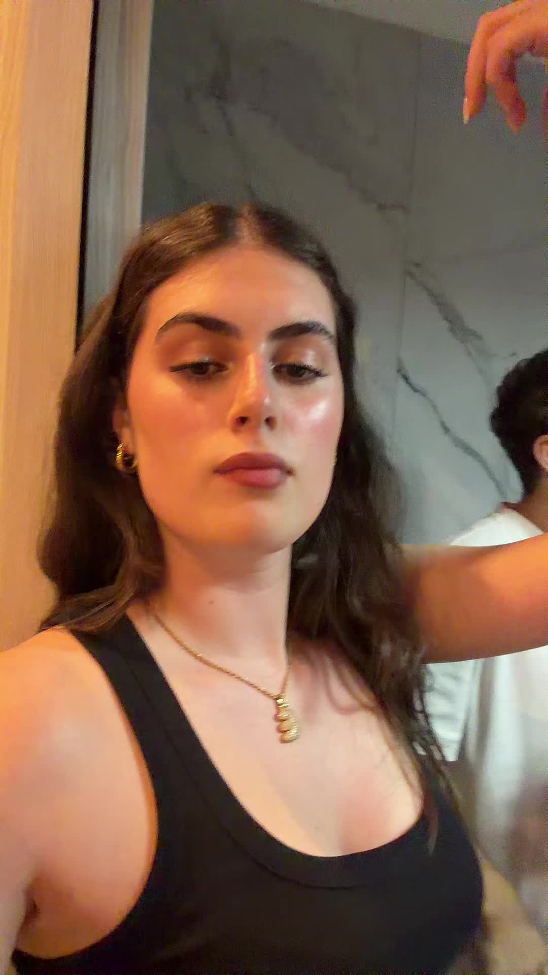 @Eva