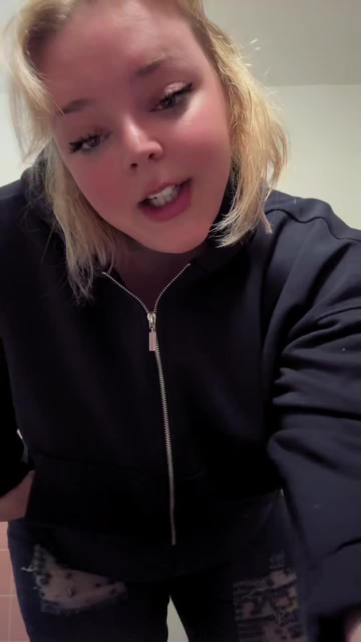 @Seine _Frau241124