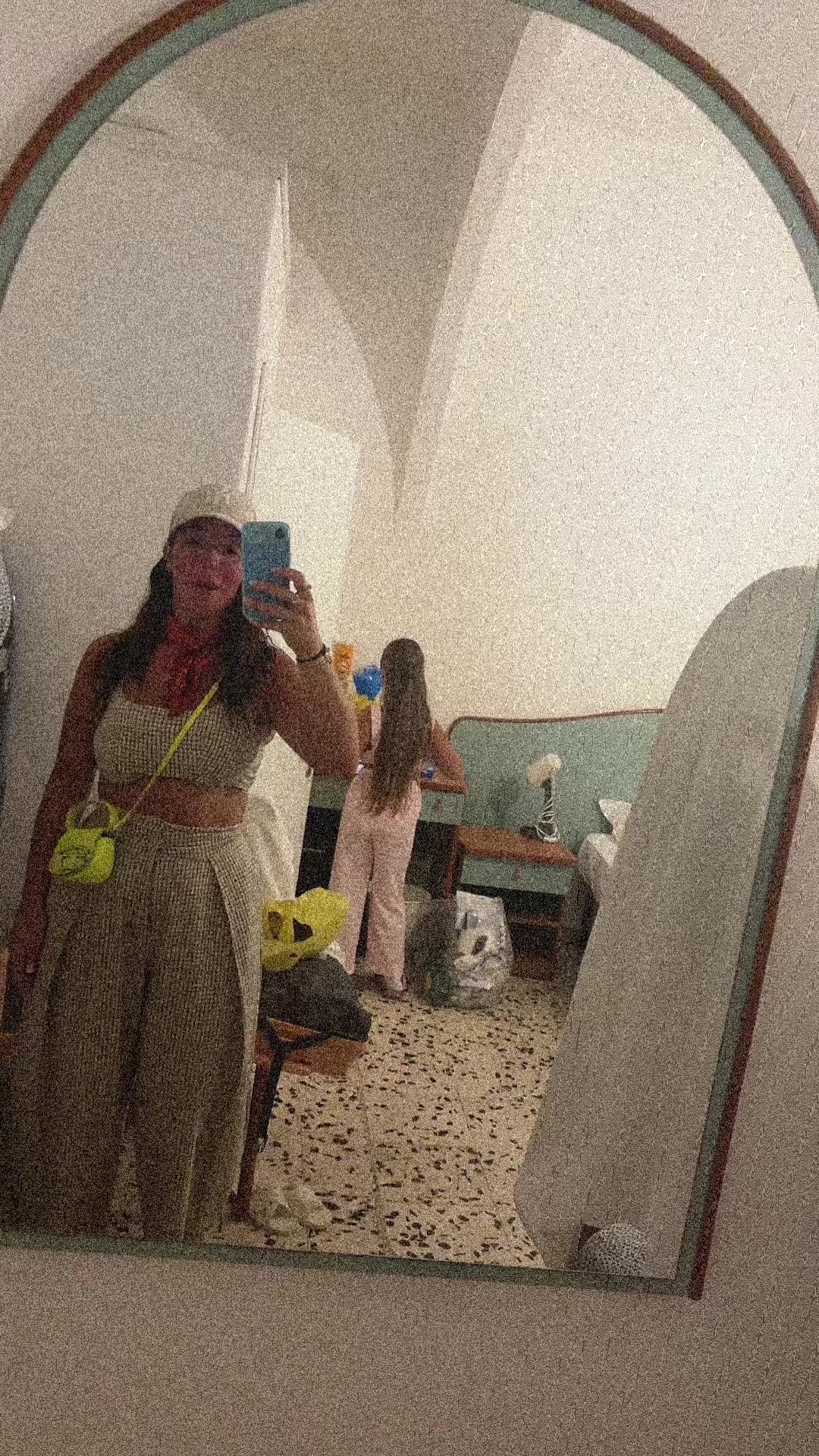 @KatiaConte
