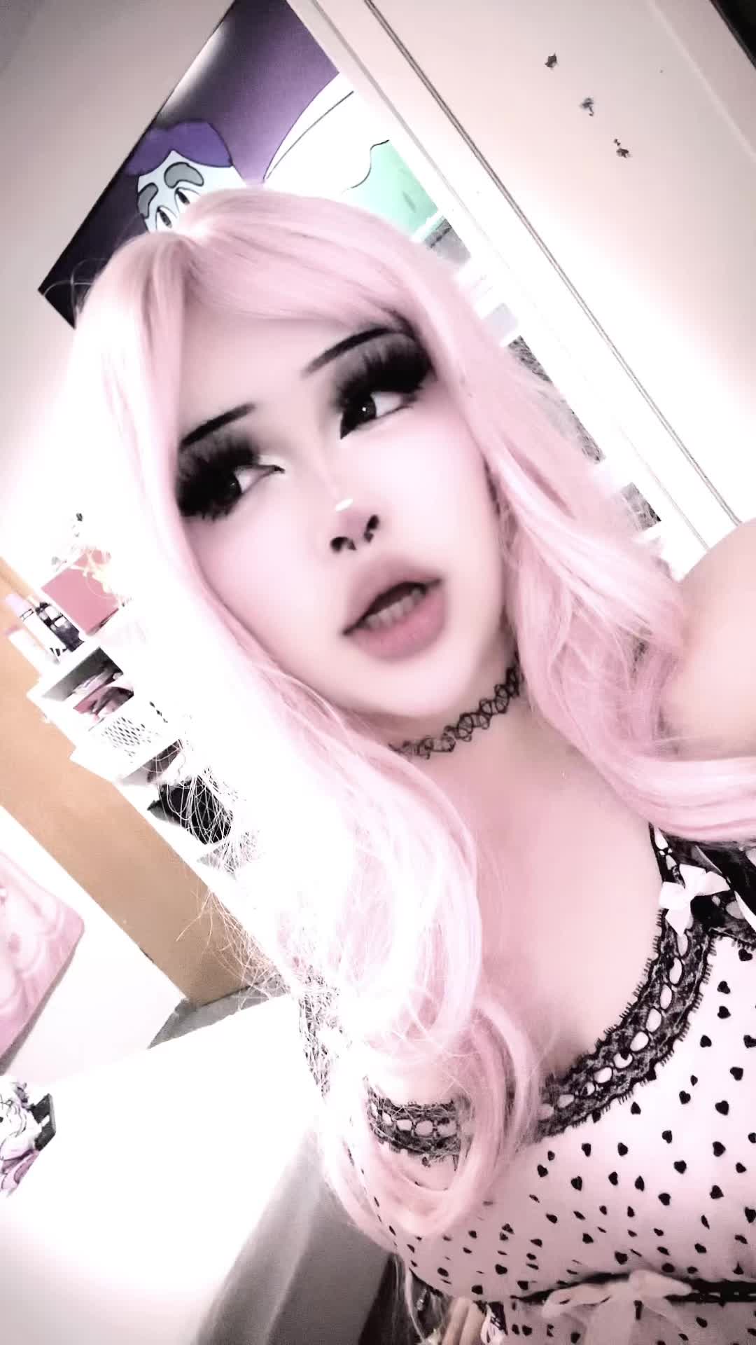 @𖤐