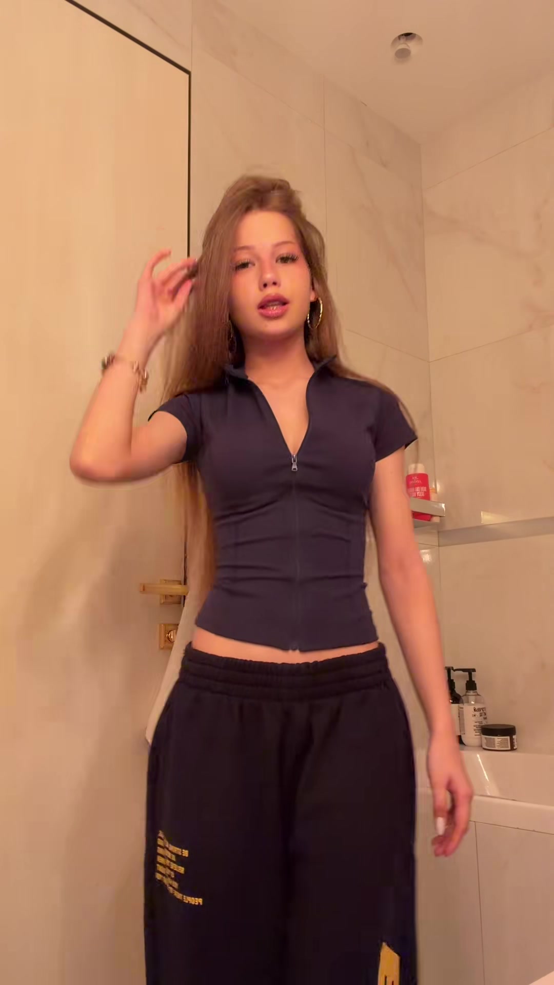 @Isabel🩸