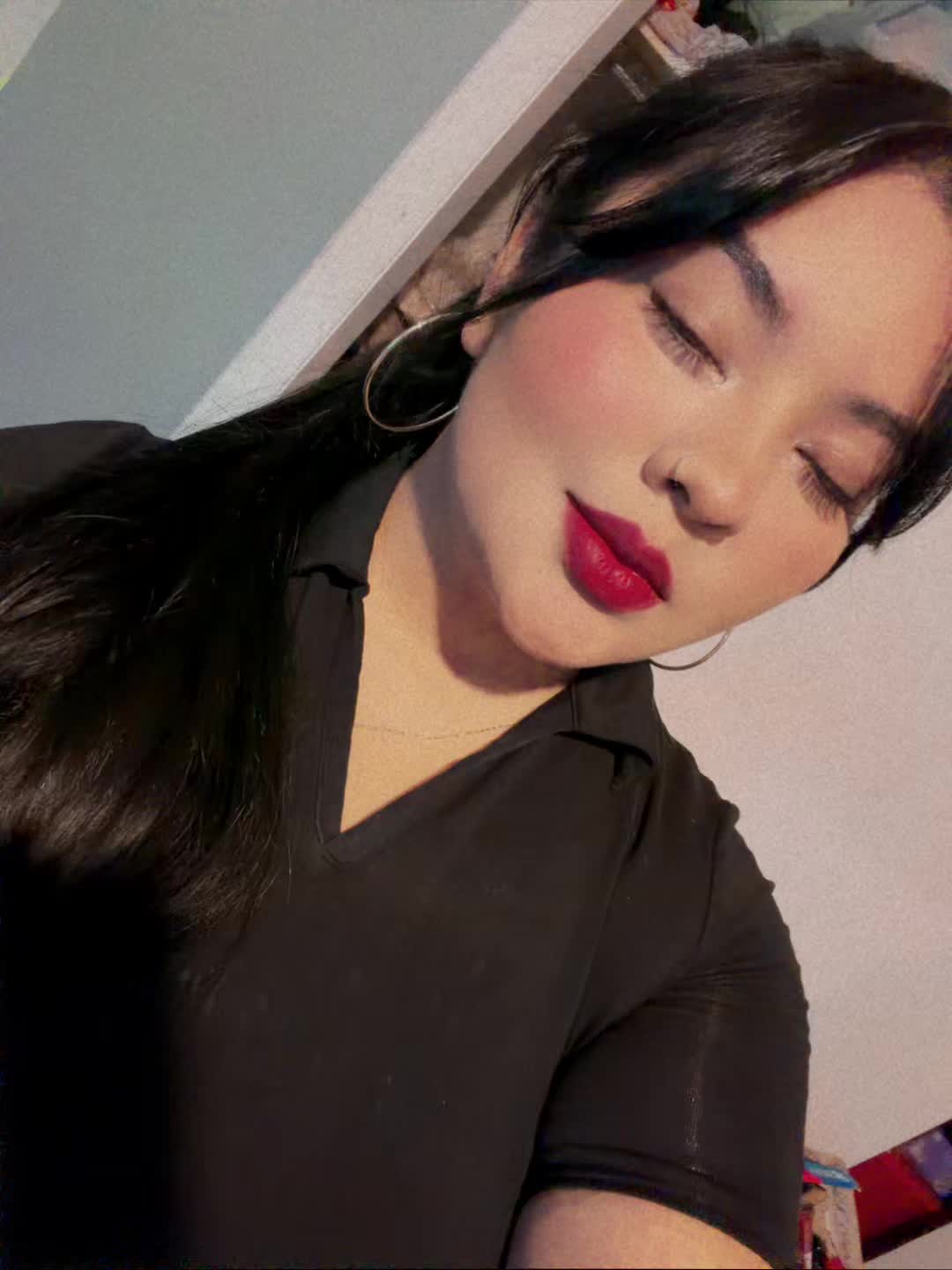 @DANIELA ♡🦇