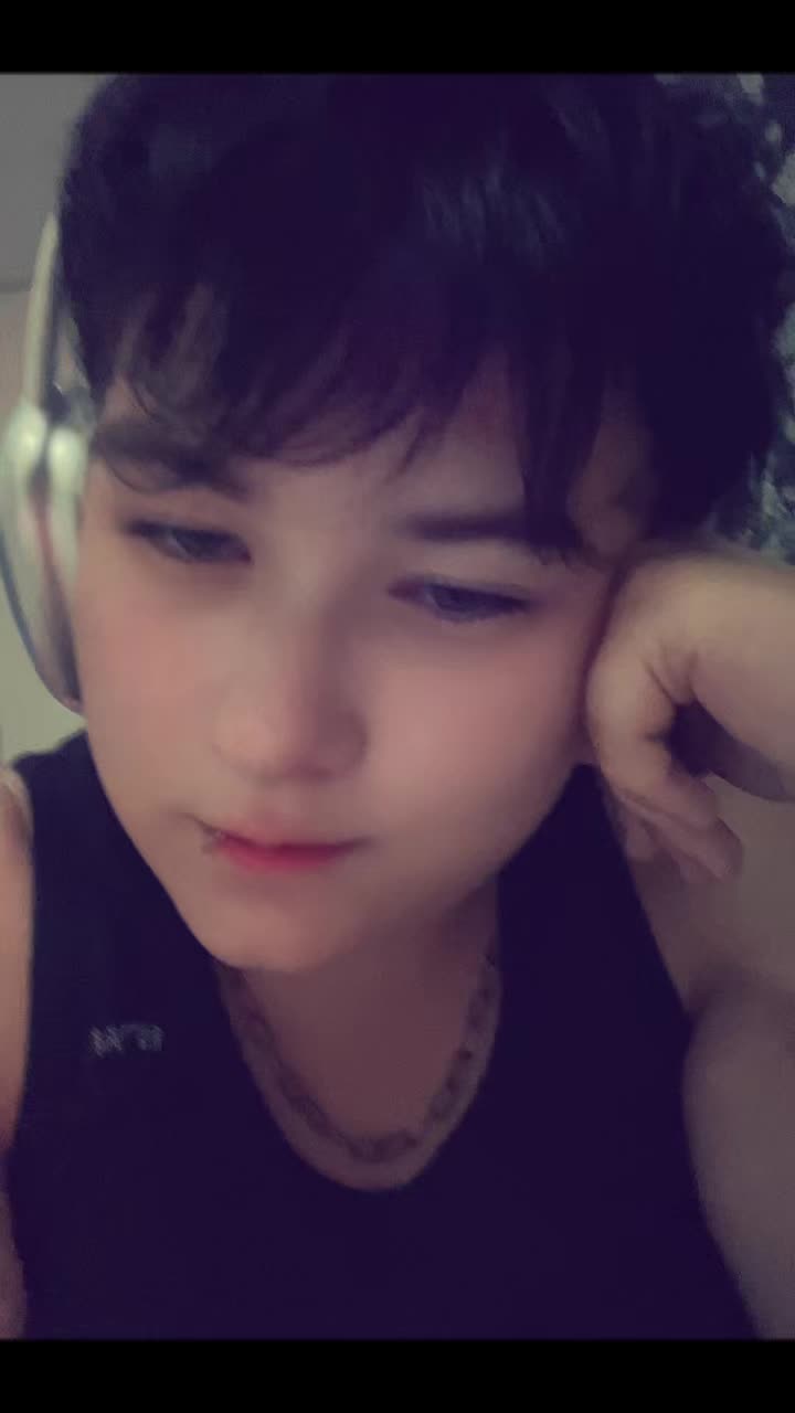 @YᑌKOᑎ