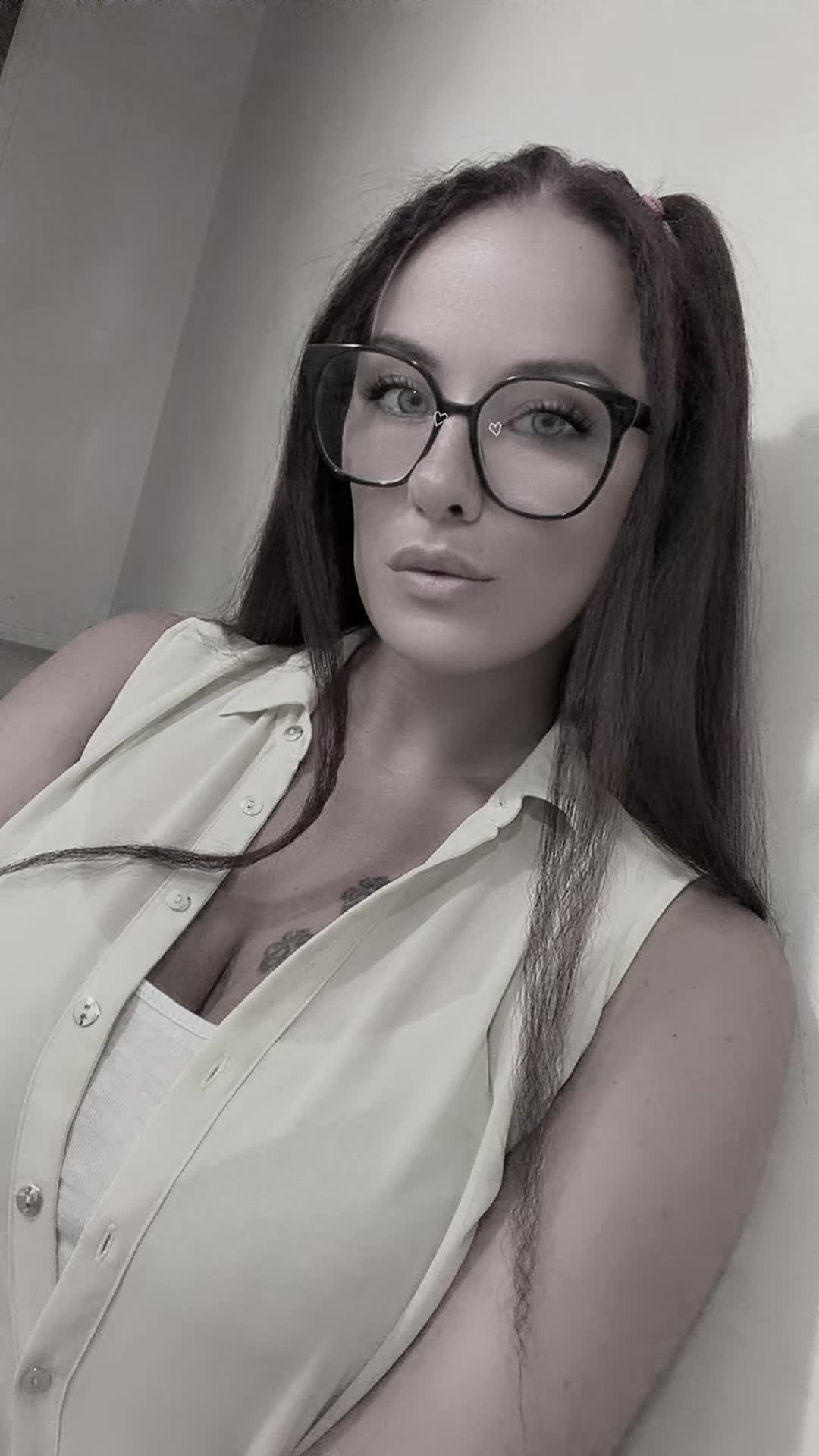 @E93 ๐