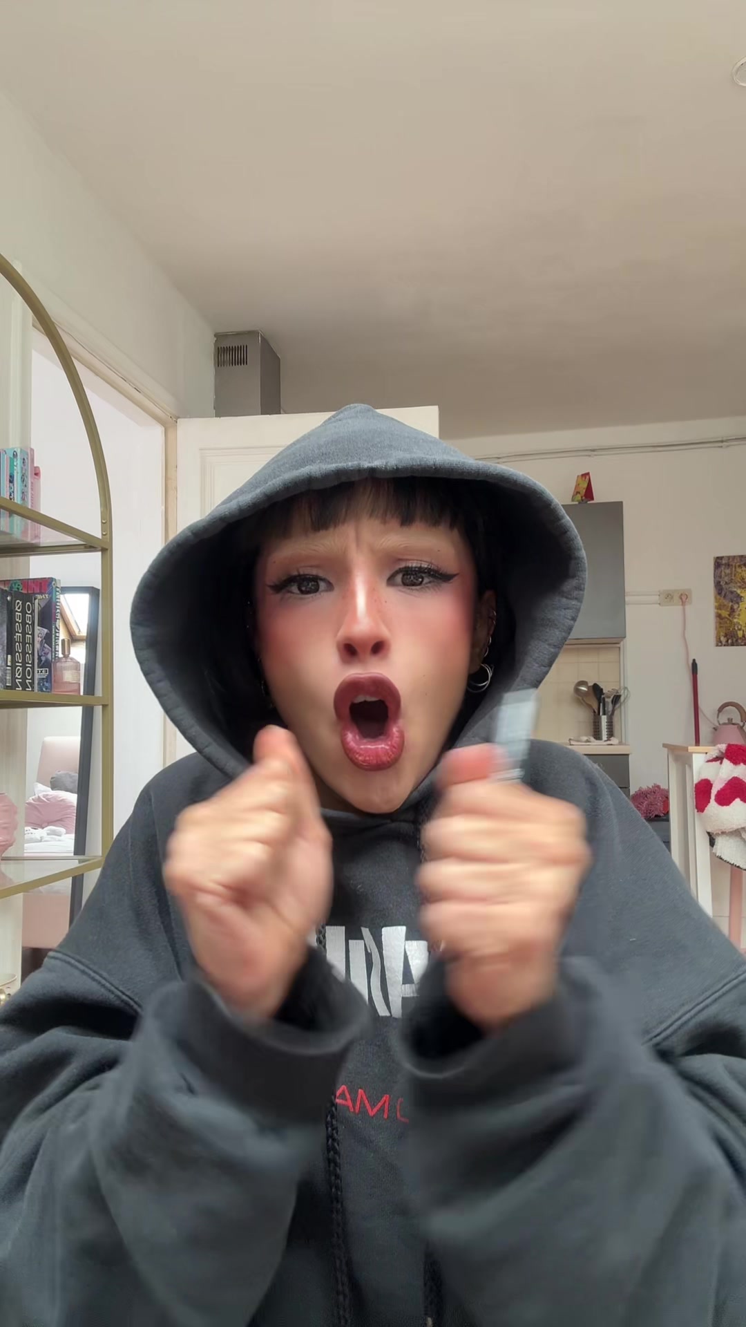 @PinkNeon