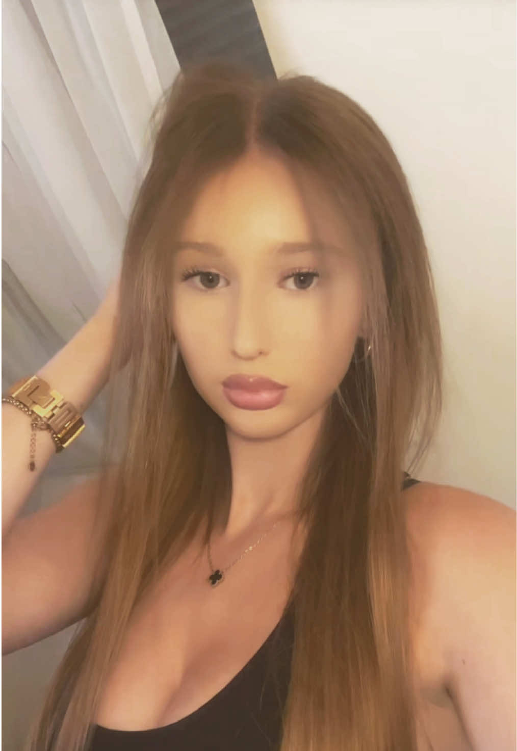 @ᵉ́ᵉⁿⁱ
