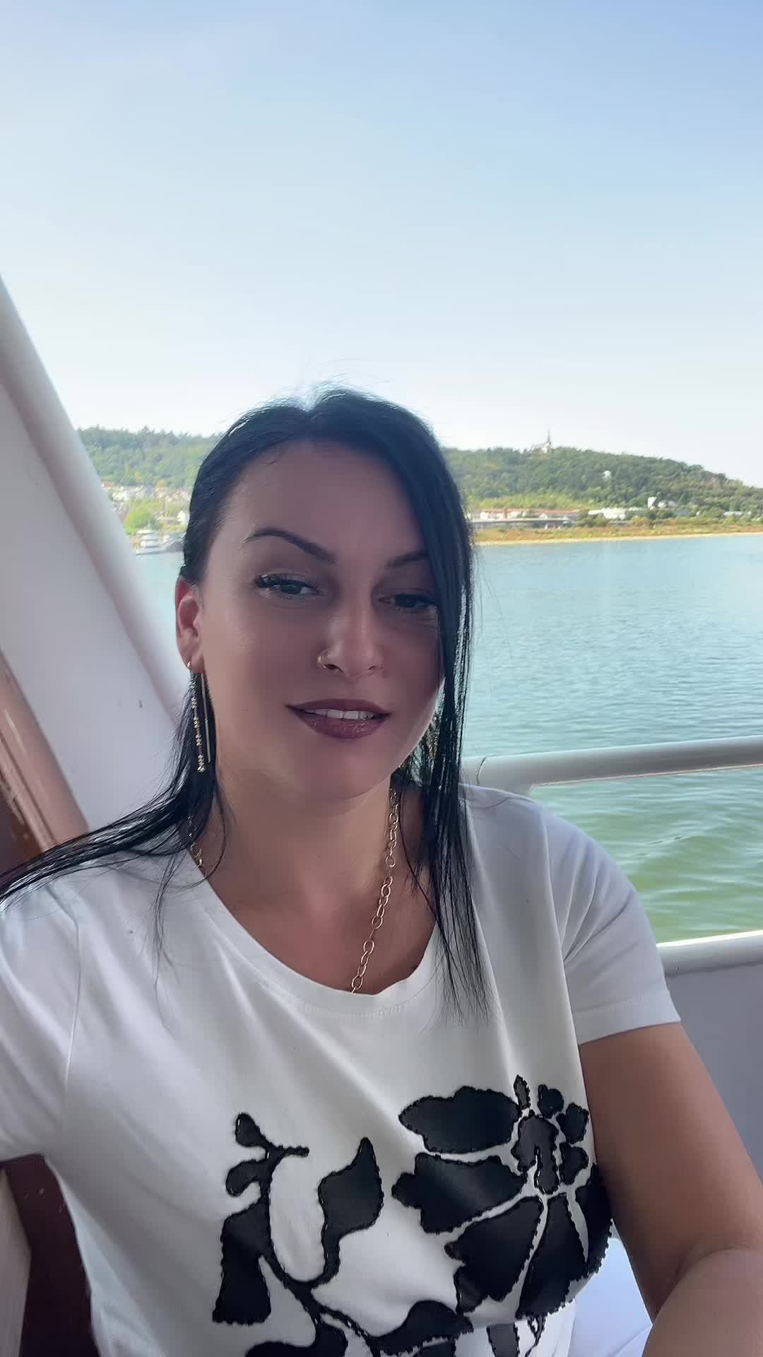 @AnaMaria