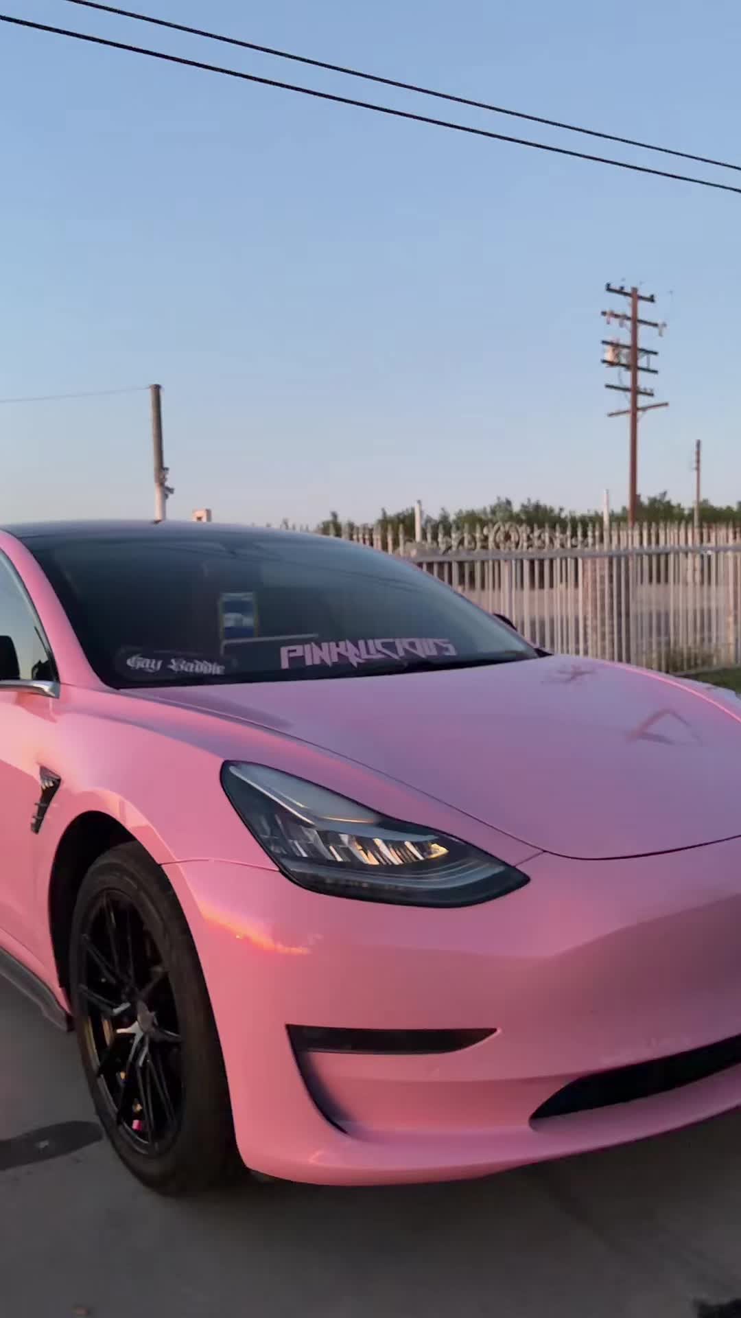 @Tesla M3 🩷🙂&zwj;&harr;️
