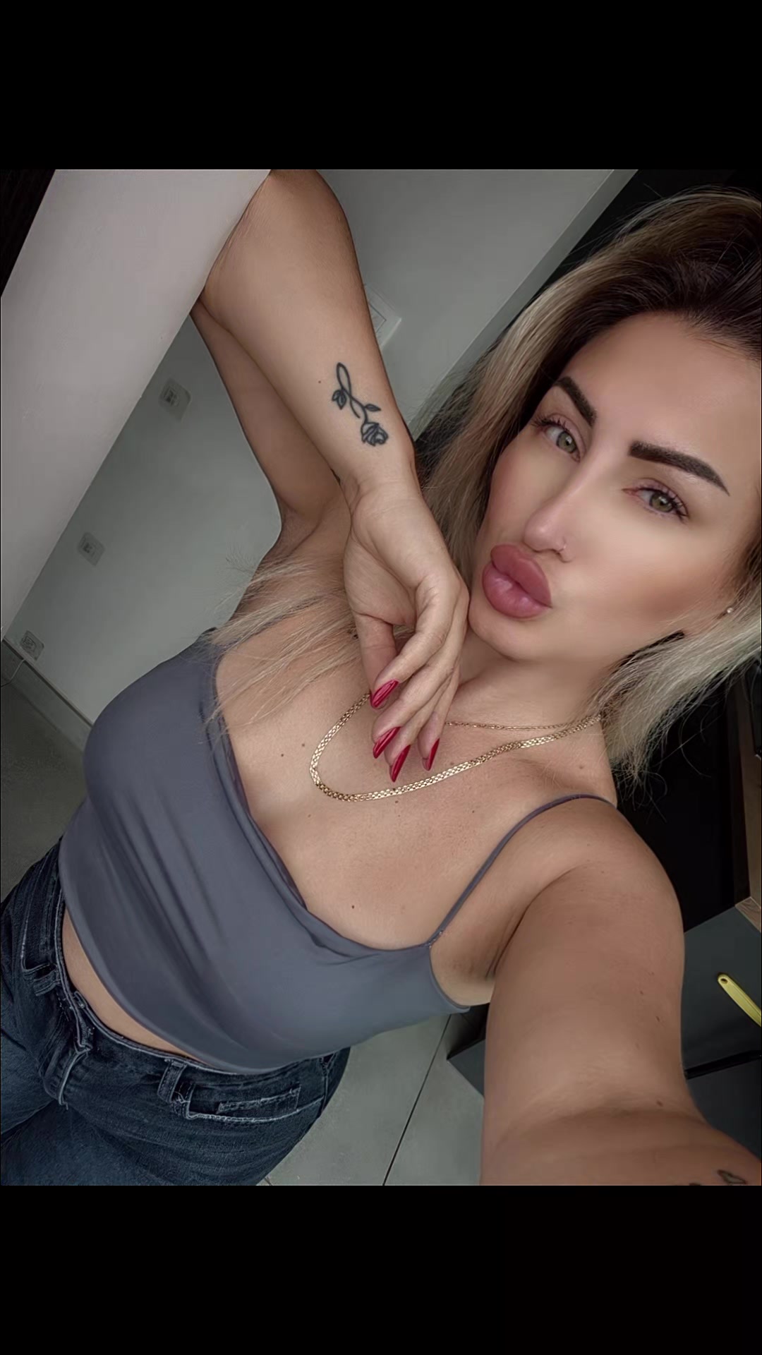 @Sara👑