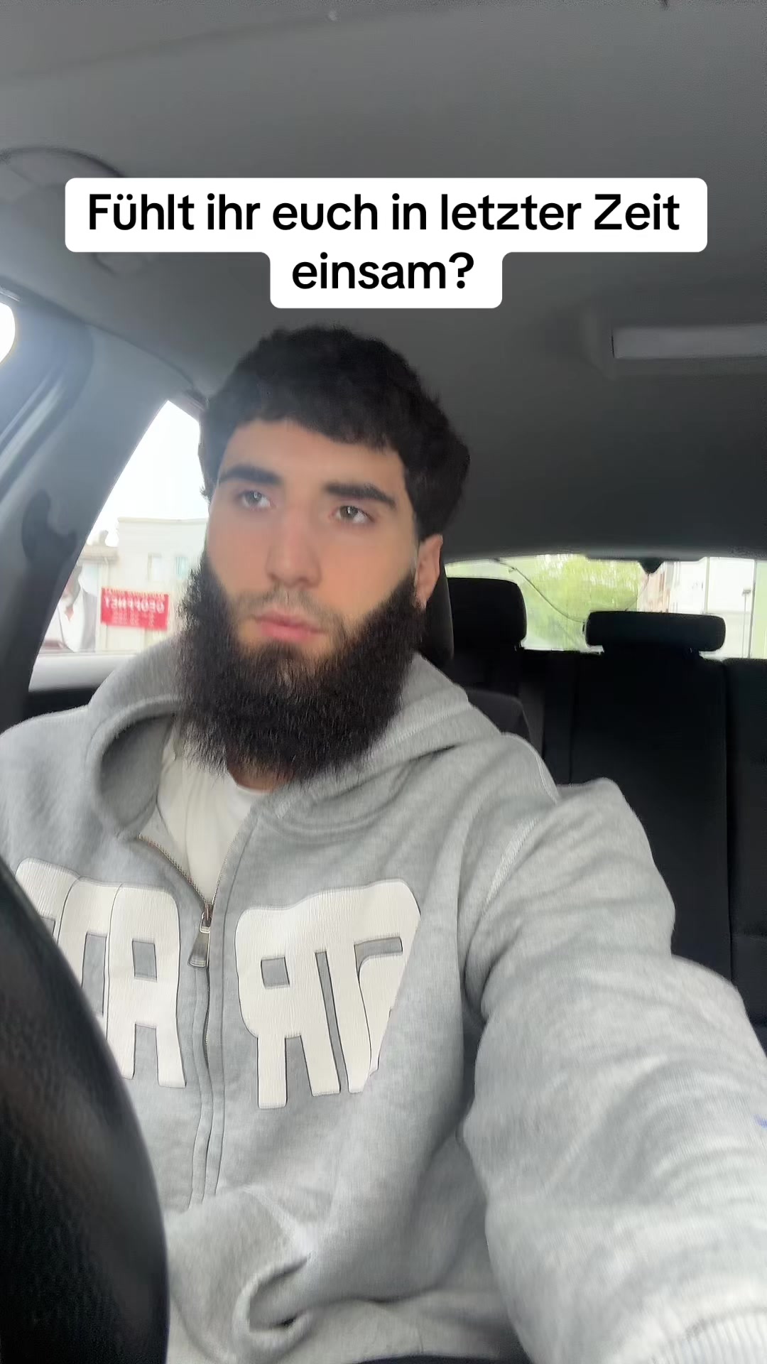 @akhi.mo13