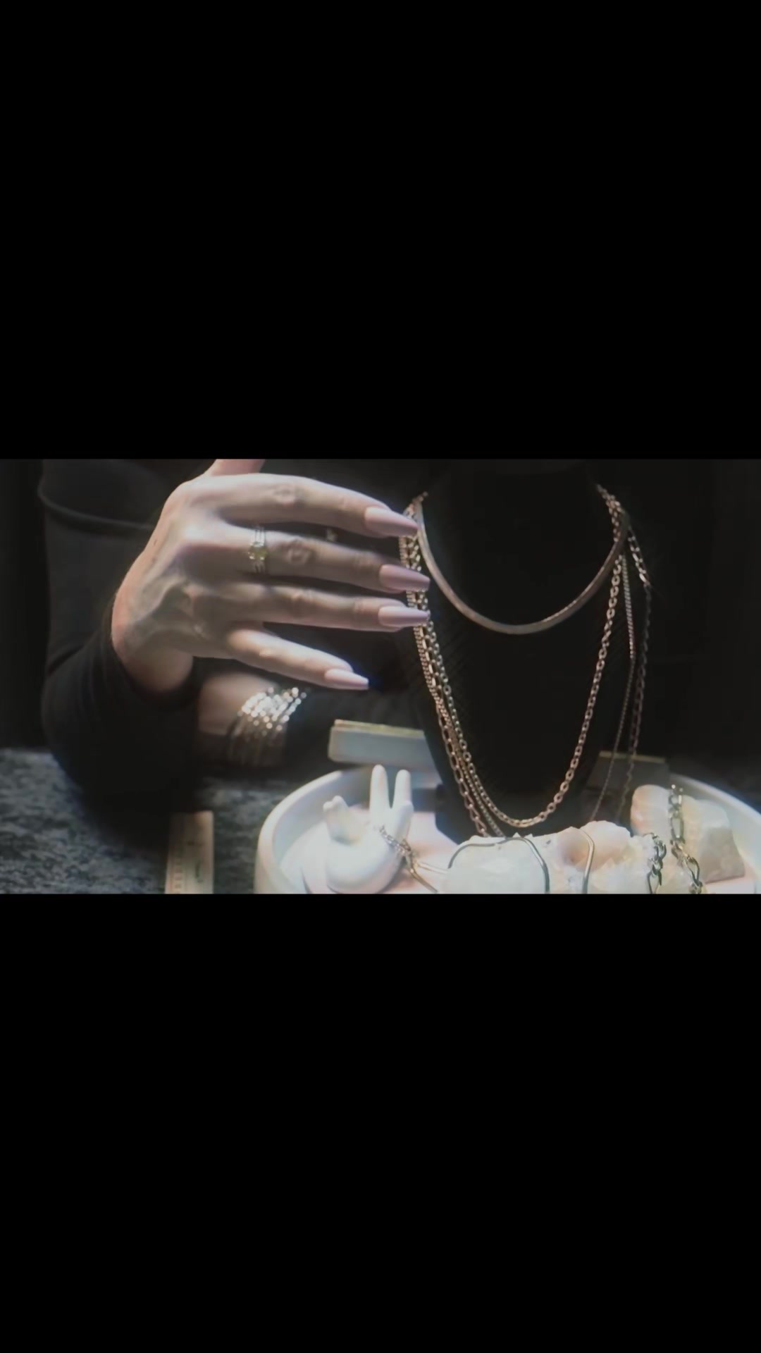 @Sleepy Keys ASMR
