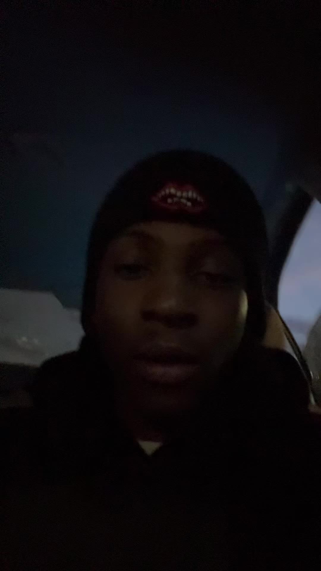 @🧍🏾&zwj;♂️