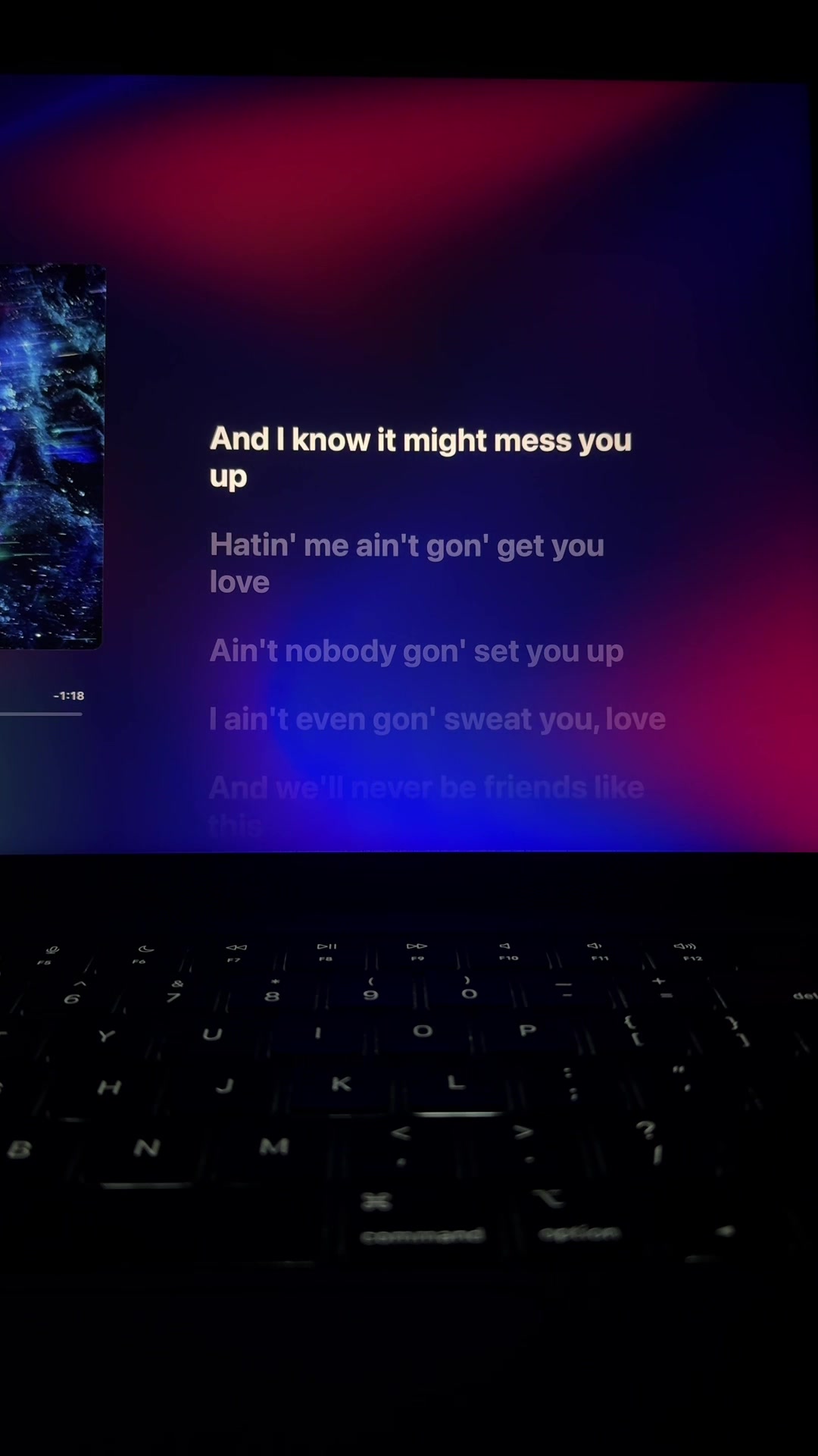 @🎧❤️