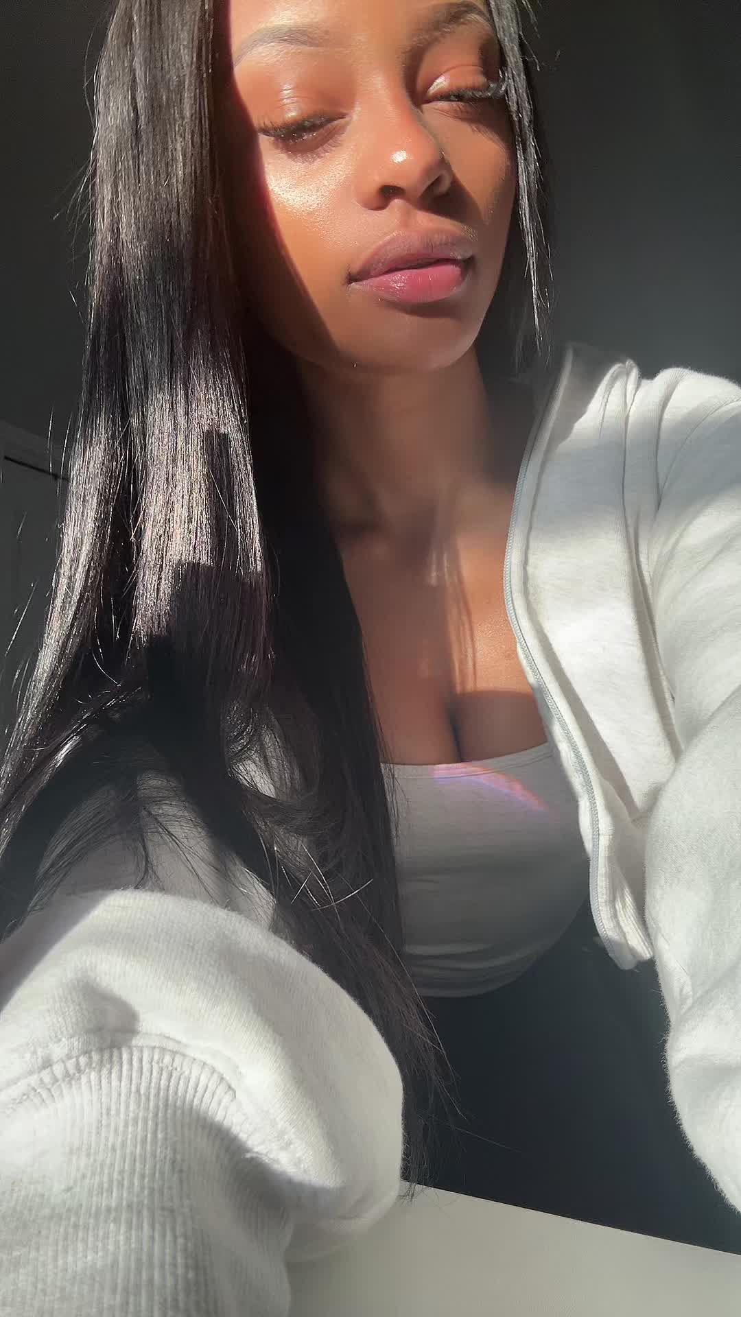 @ariaja