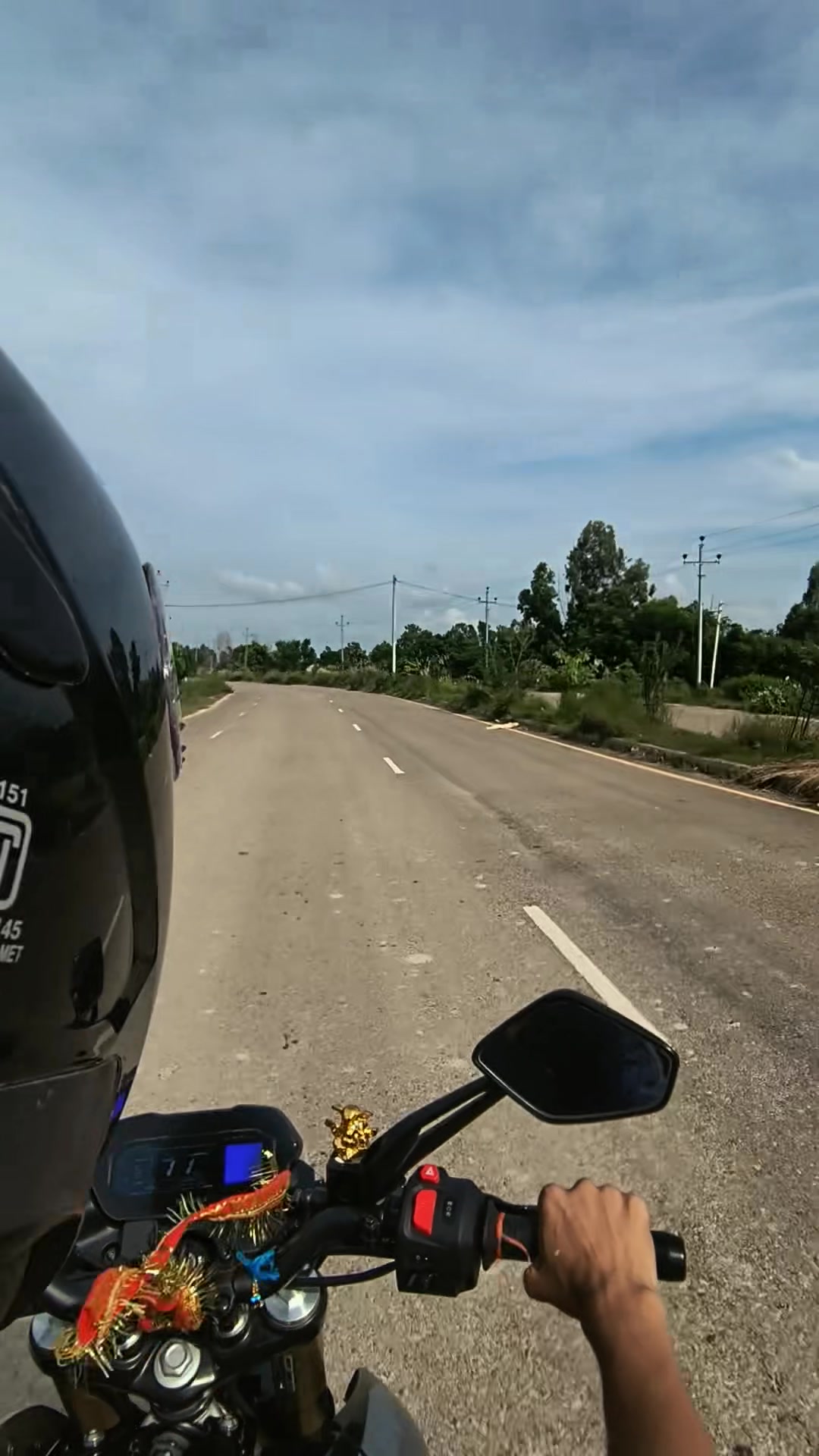 @मयस्सर.