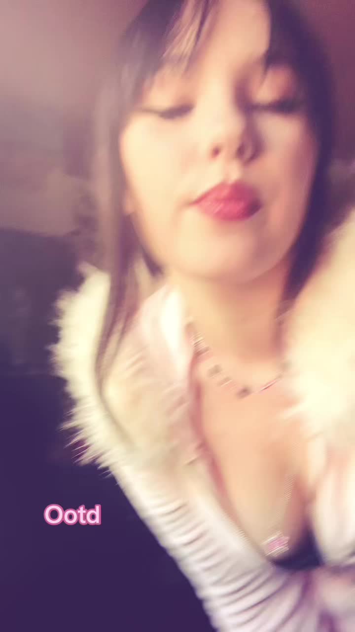 @⋆.ೃᥲᥒjᥲ࿔*:･