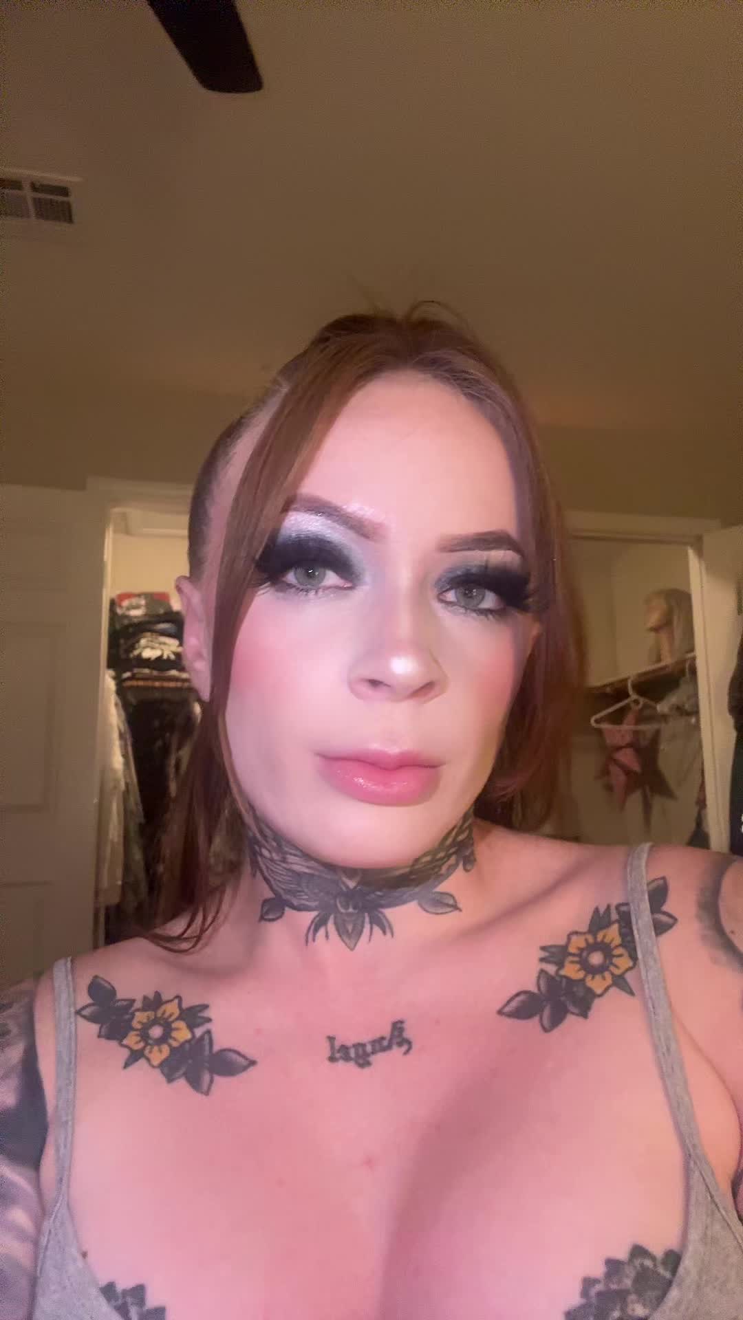 @_faithvixxen_