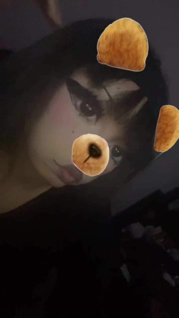 @(. .*)β〃`*:;,.★ ~☆・:.,;*