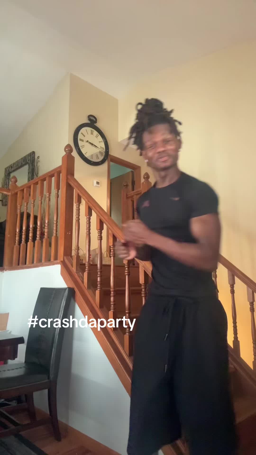 @apfourr