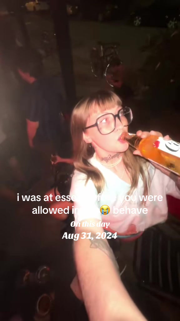 @wavy