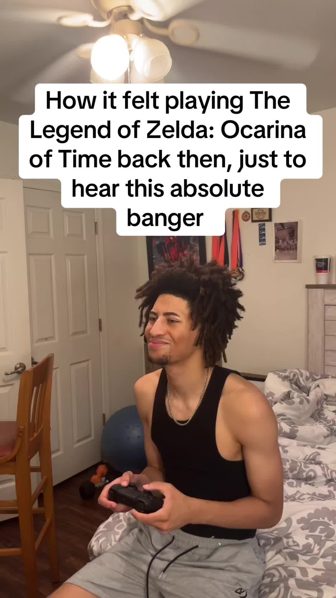 @ITZZ$kovie