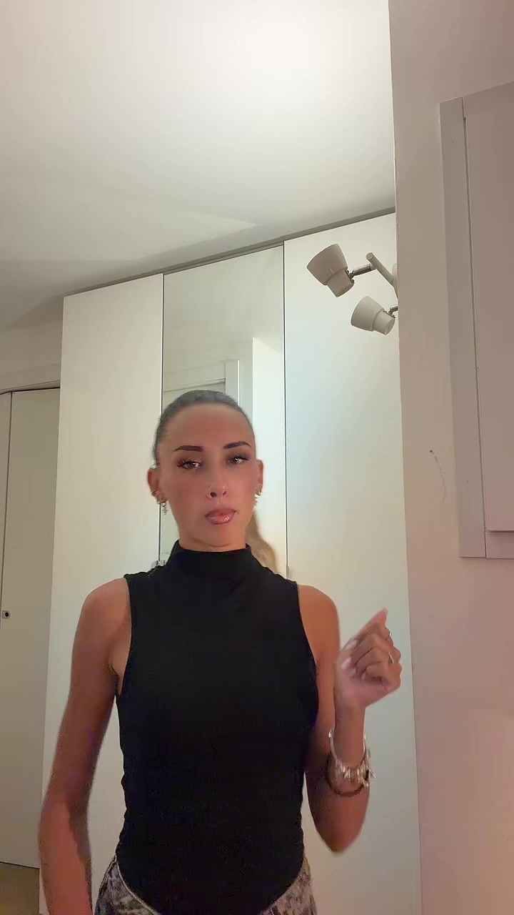 @roraaa