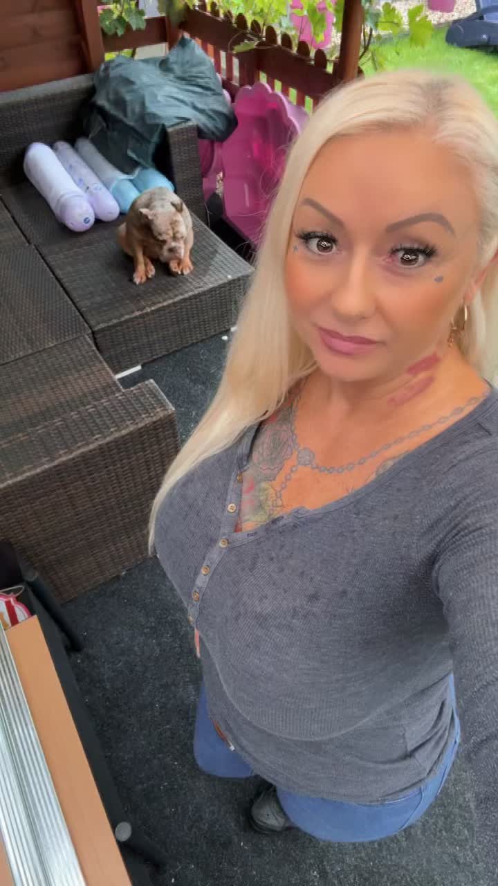 @Melli_777_