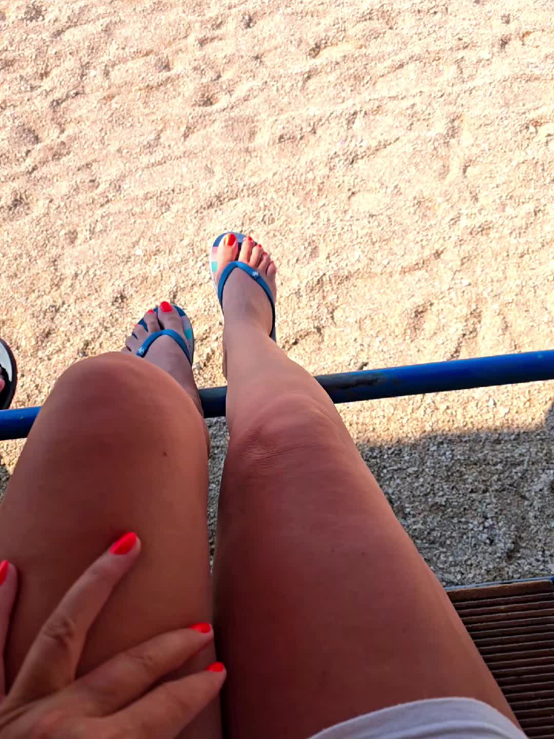 @Blonde007🇭🇷