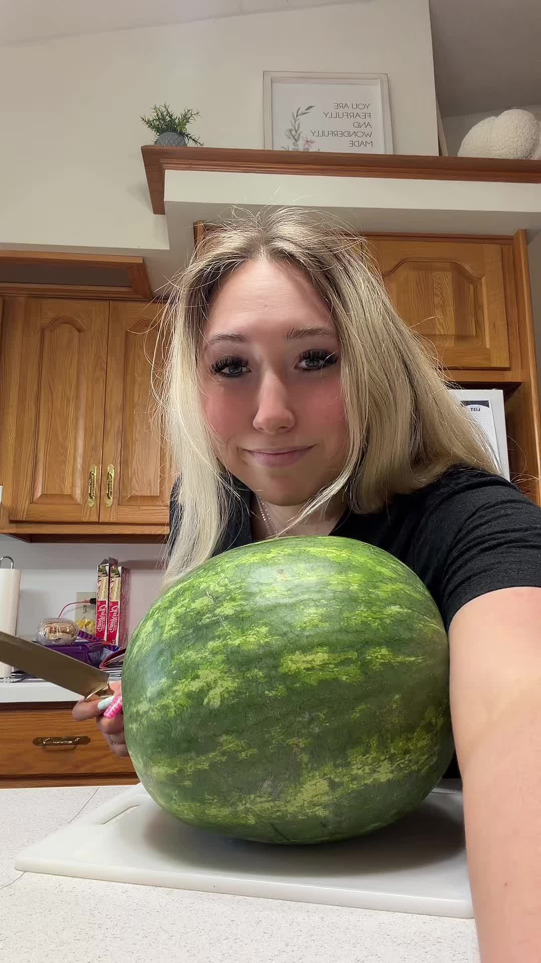 @olivia.