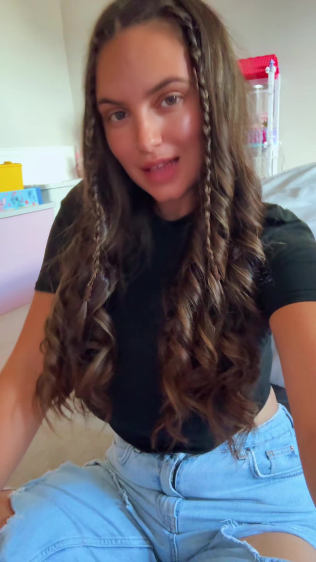 @MegMate98