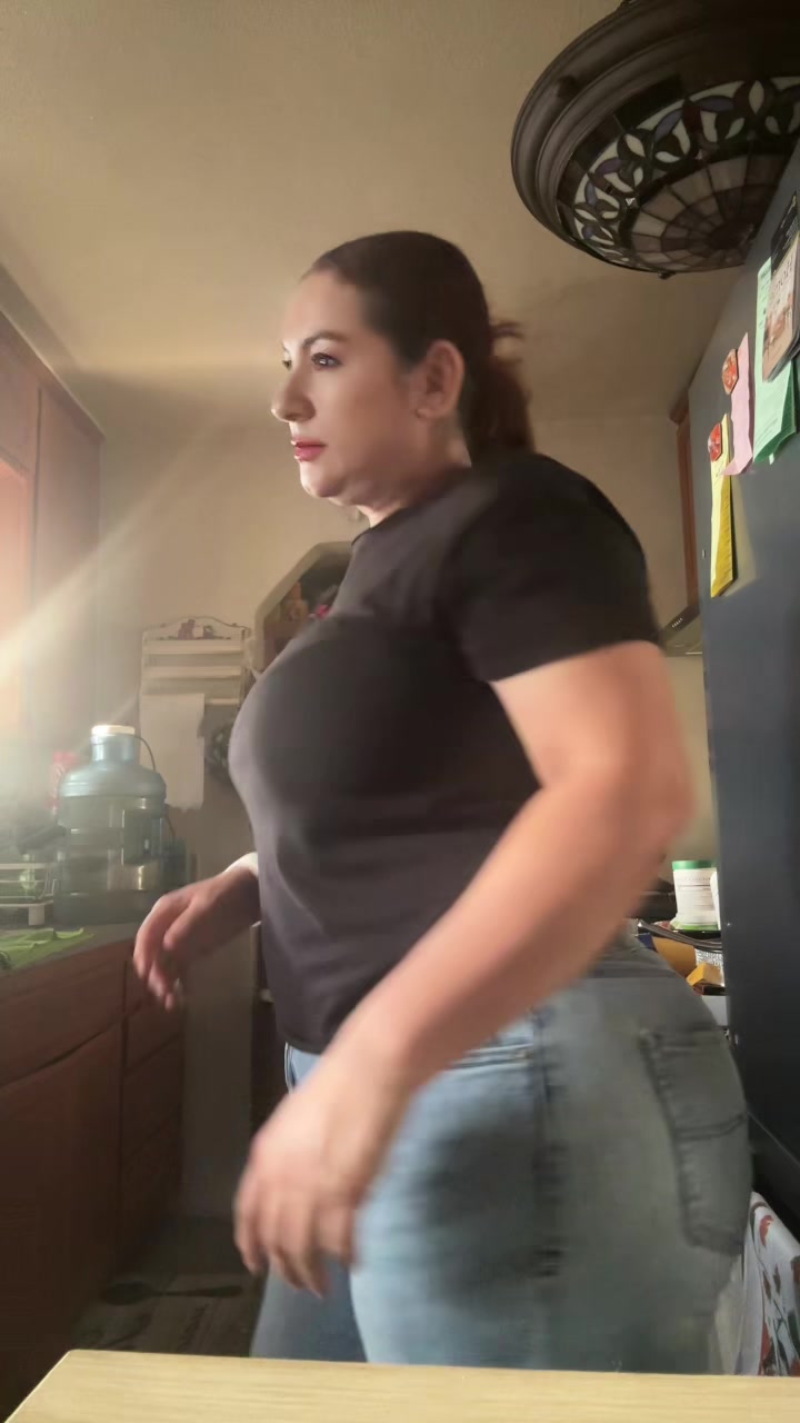 @DULCE LEONA