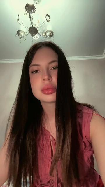 @Bella_cherry