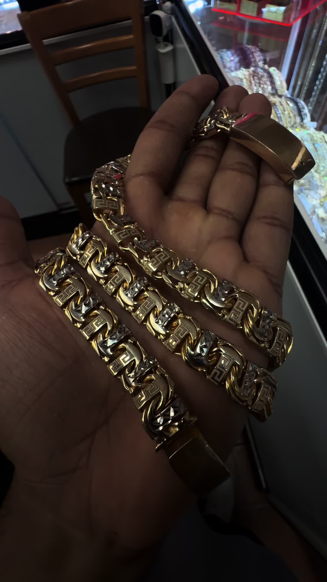 @AliJewelers