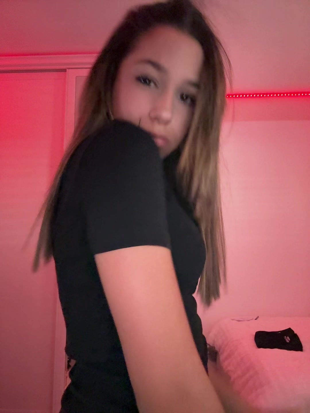 @𝟐𝟔