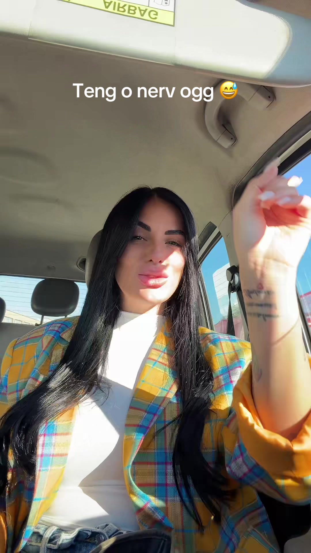 @V 🫧