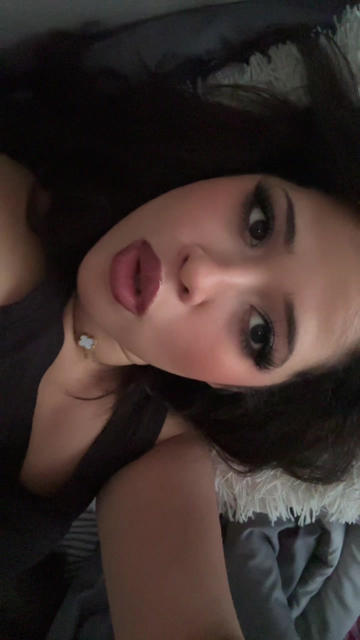 @manelasiya