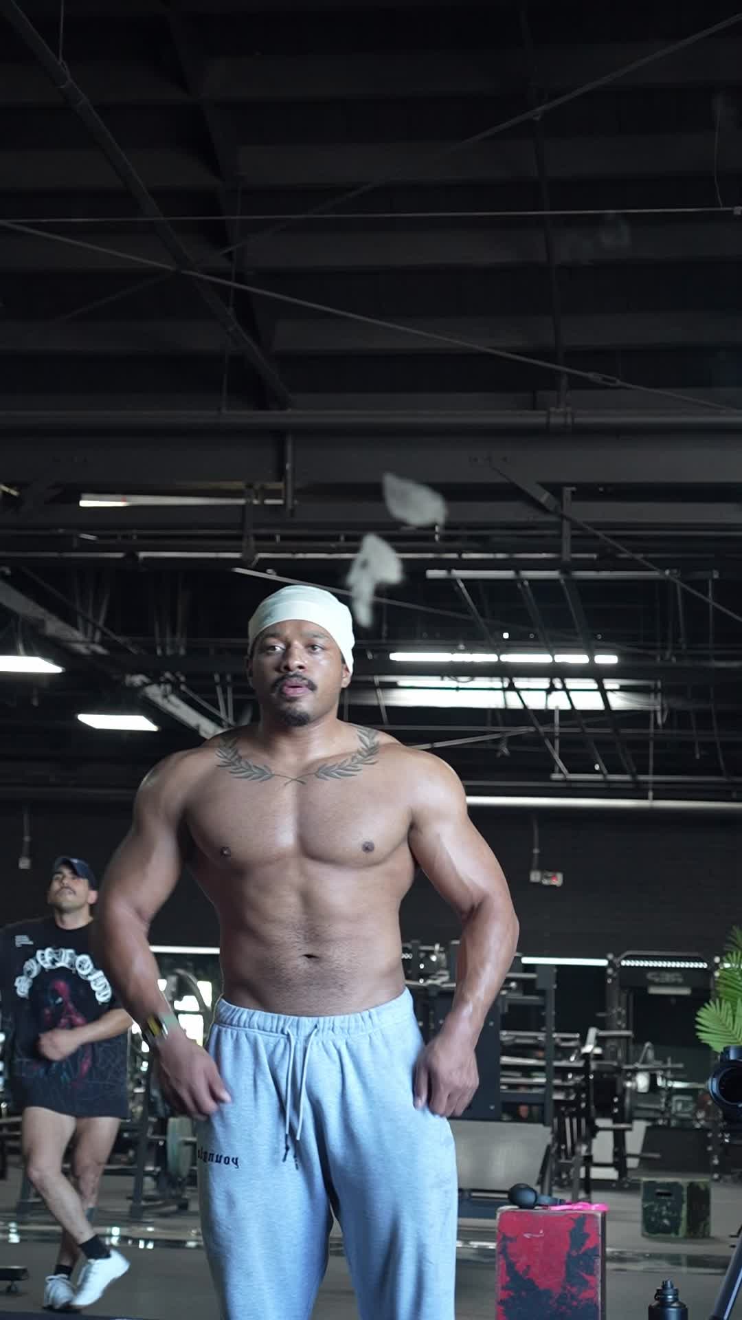 @gainzwithcam