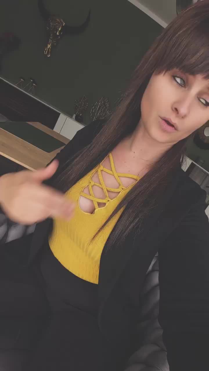 @𝒮𝓀𝑜𝓌𝒾𝒾𓄀