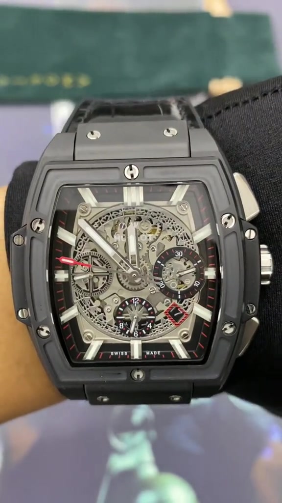 @Chronosco.watches