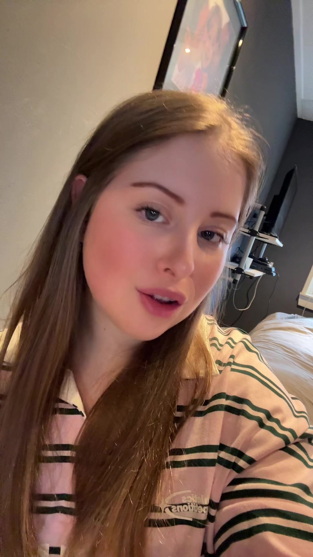 @Caitlin_0344
