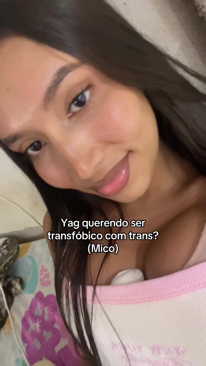 @the.elisaaa
