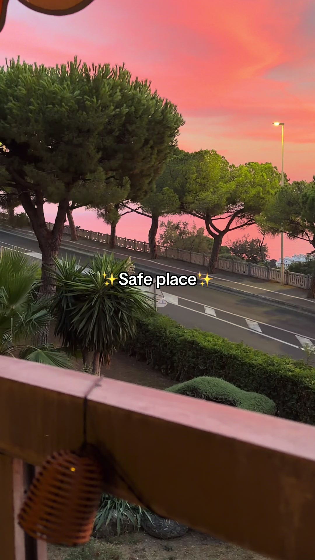 @Amandine