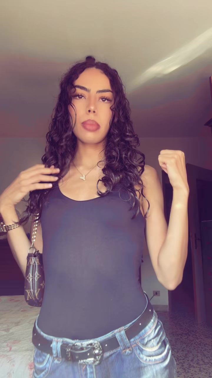 @yasmin👸🏻