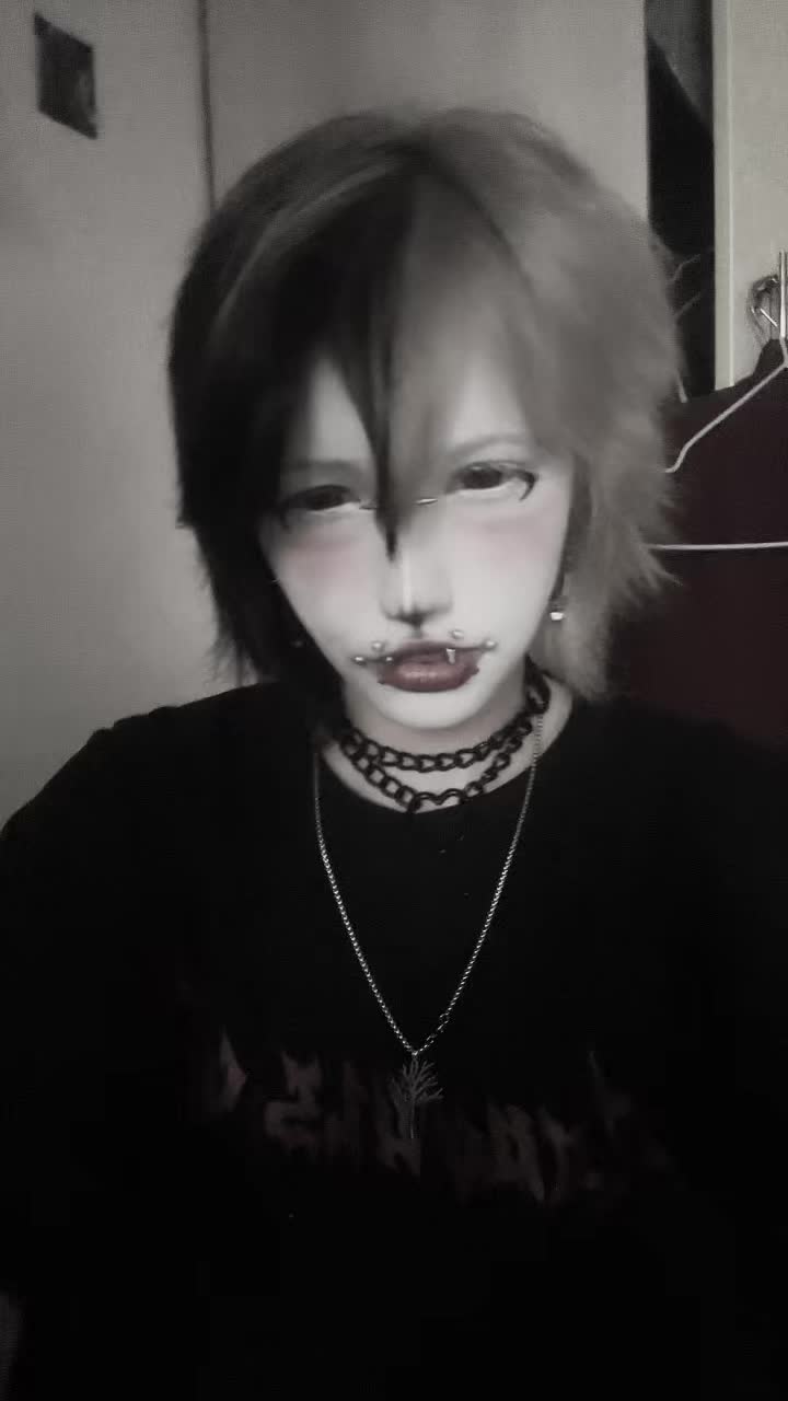 @𓍼ོ♱⃓自殺するよ笑 🔪ིྀ
