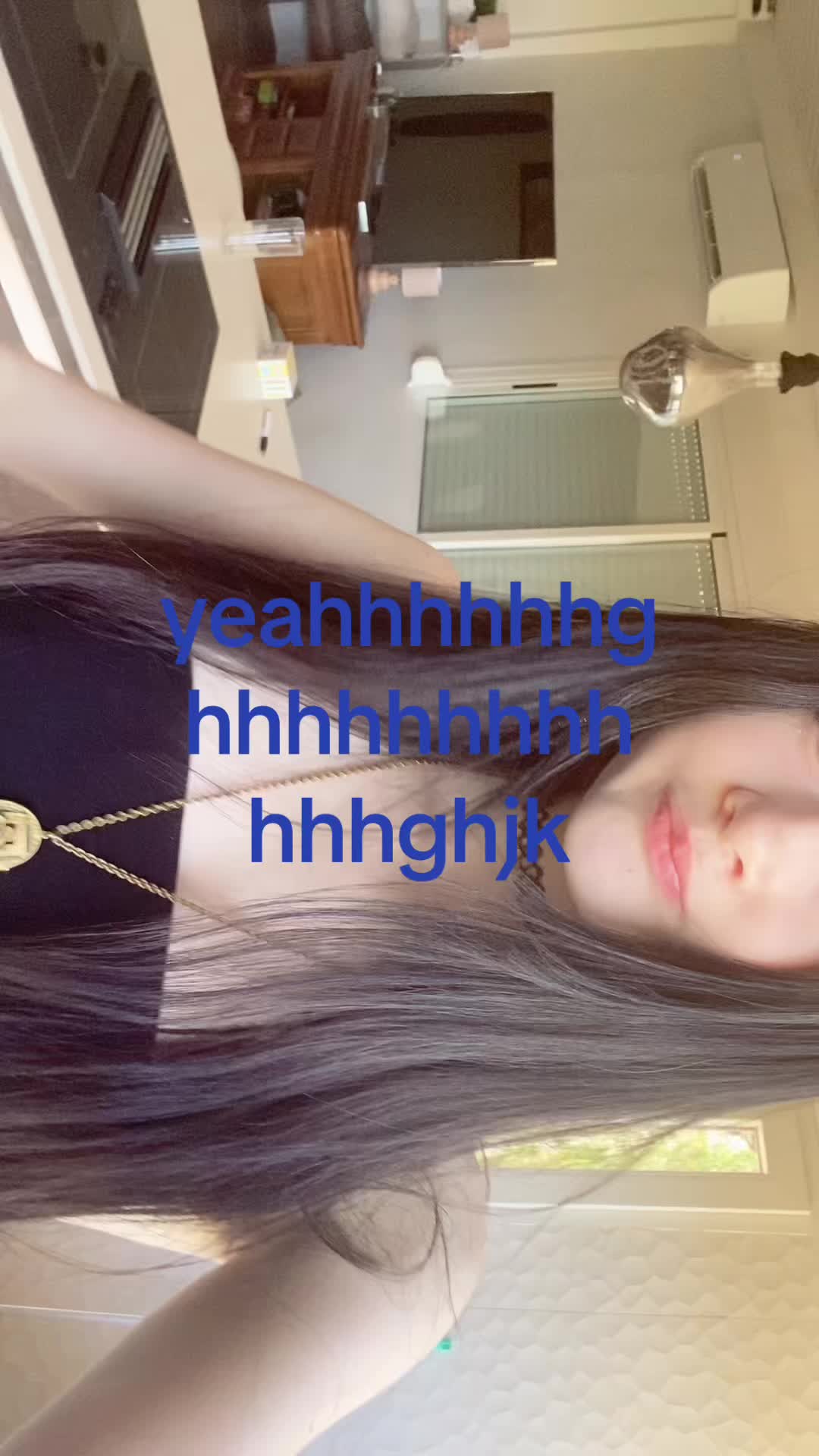 @¥. arianna ☾