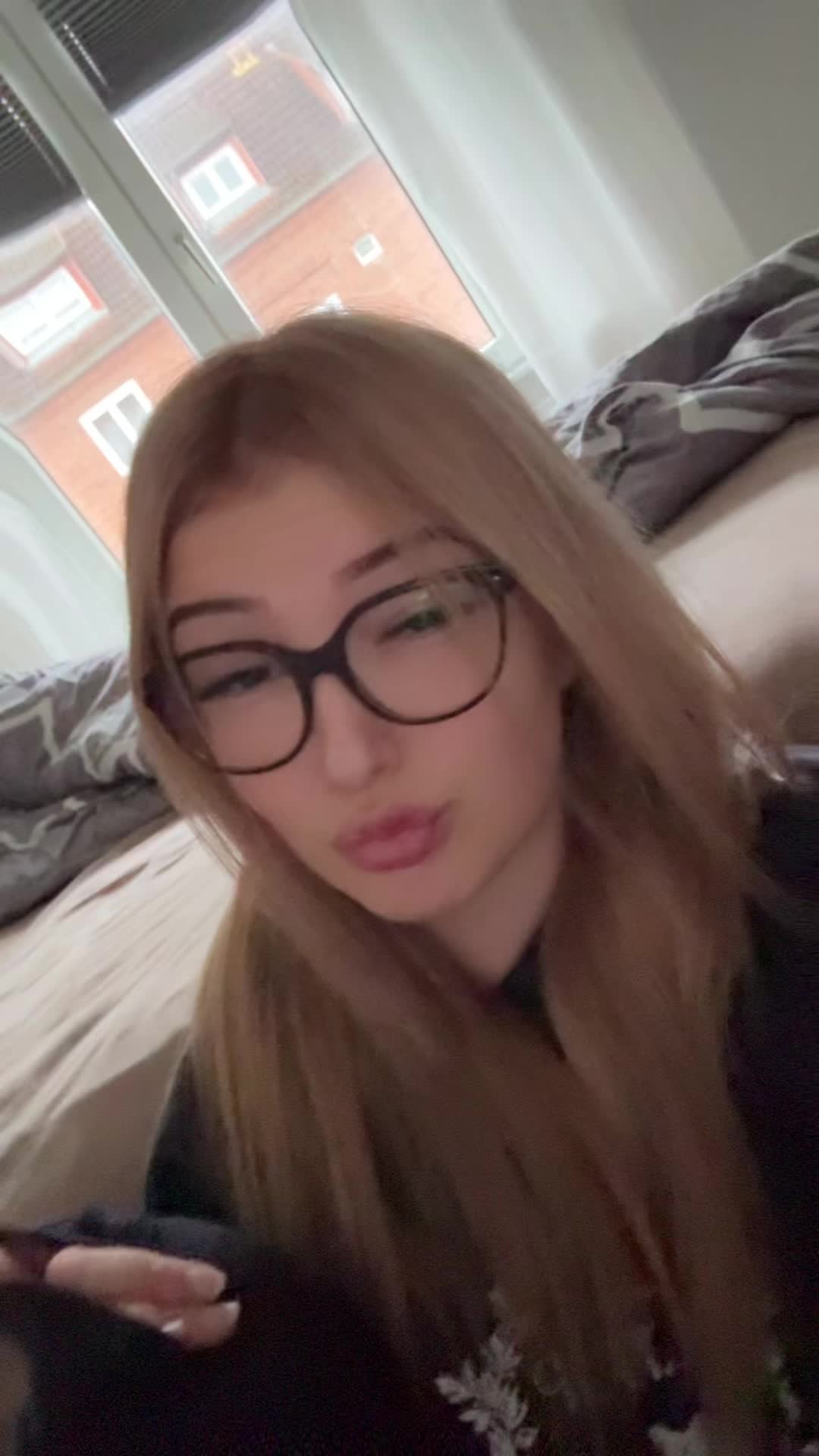 @Leni 🦖