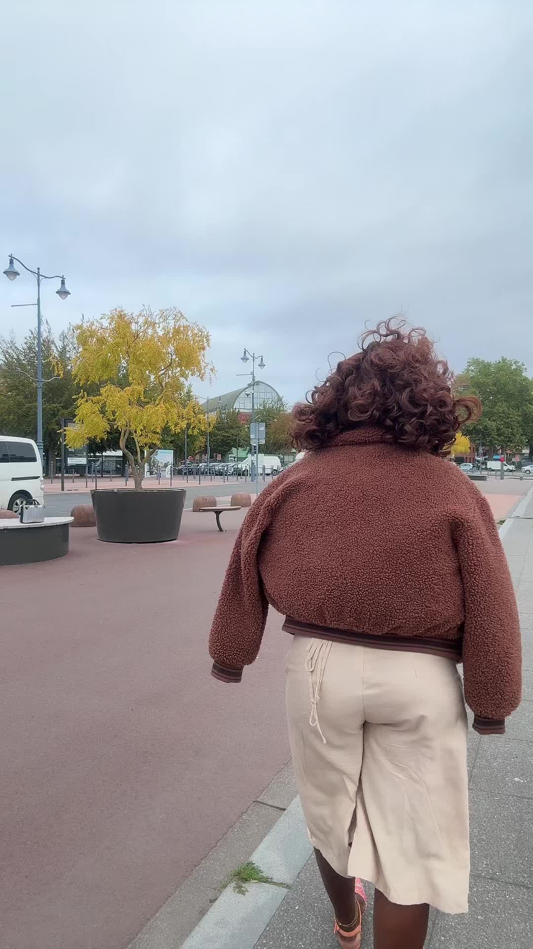 @Ayhouyhou