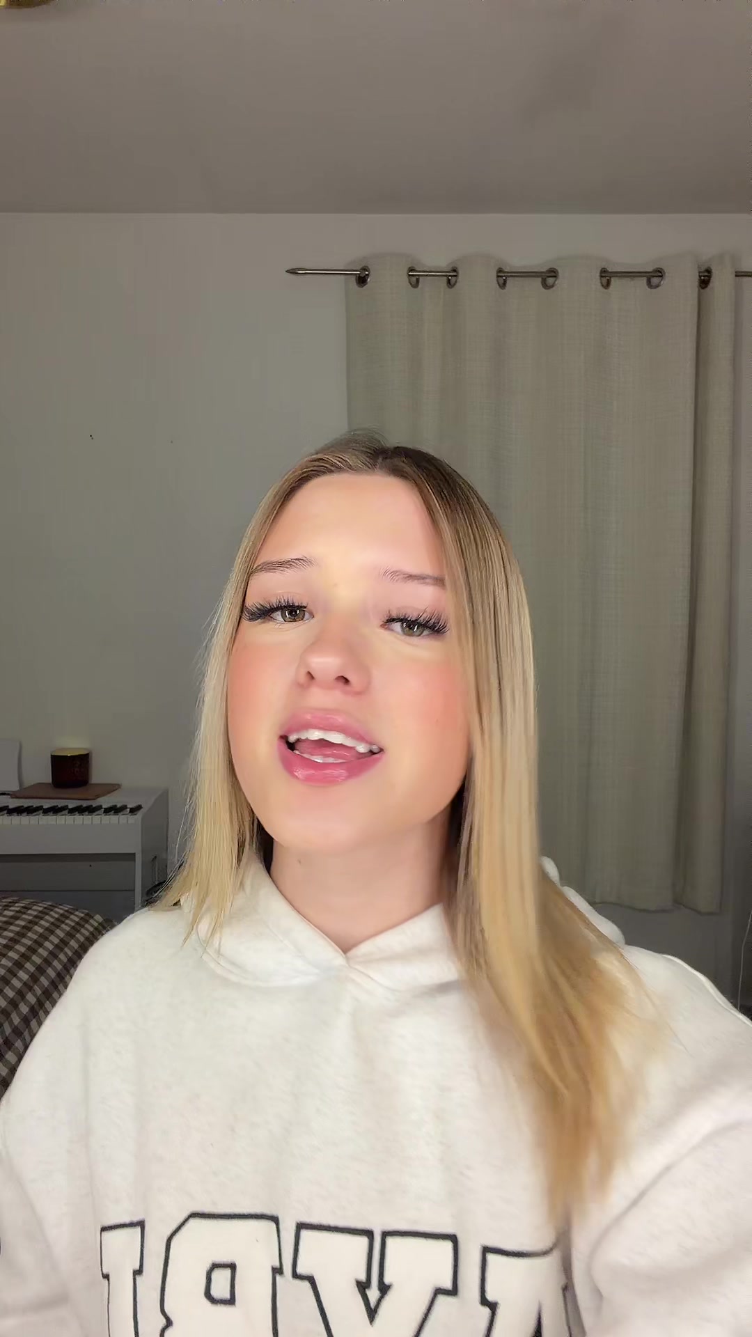 @oliviax03