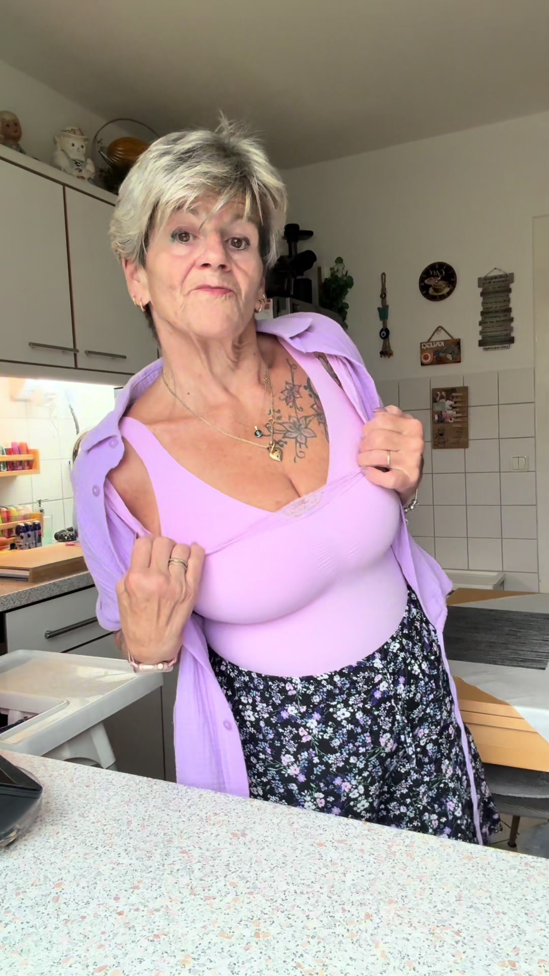 @Ela61